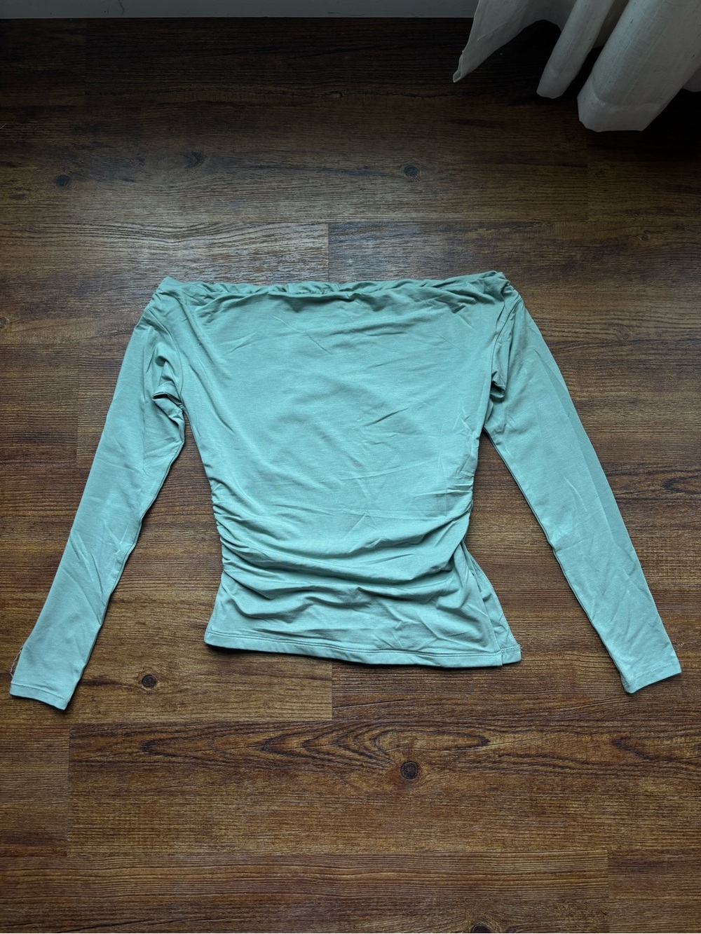 Abercrombie Off-Shoulder Long Sleeve Top
